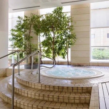 Awesome 2Br/2Bath With Pool And Gym Apartment Herzliya Exterior photo