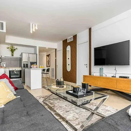 Awesome 2Br/2Bath With Pool And Gym Apartment Herzliya Exterior photo